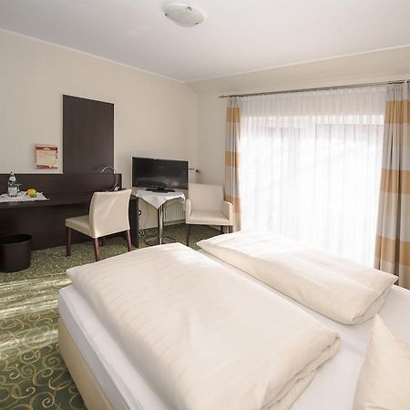 Land-Gut-Hotel Rohdenburg Lilienthal  الغرفة الصورة