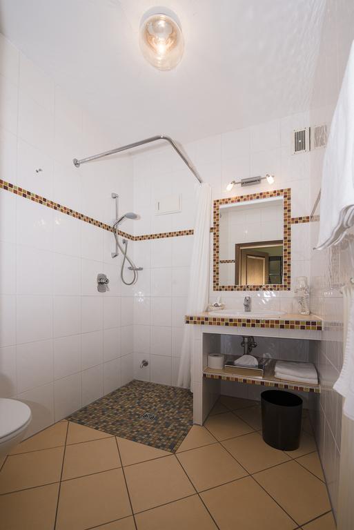Land-Gut-Hotel Rohdenburg Lilienthal  الغرفة الصورة